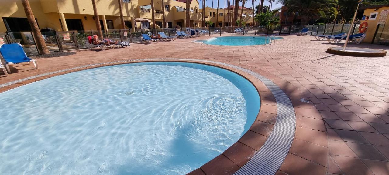 Oasis Royal 3 Piscinas Leilighet Corralejo Eksteriør bilde